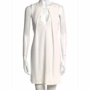 ELLIATT White Shift Dress – Scoop Neck – NEW With Tags – Size Small